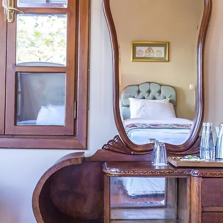 Candle Suites Hotel