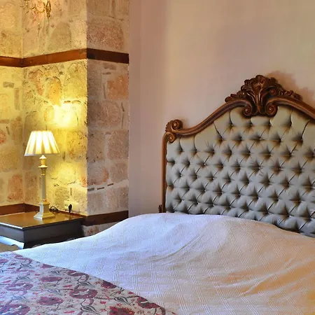 Candle Suites 4*