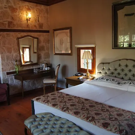 Candle Suites 4* Antalya