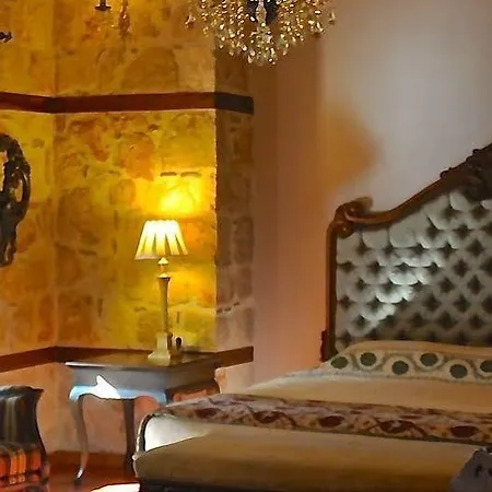 Candle Suites Hotel