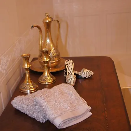 Candle Suites Отель 4*